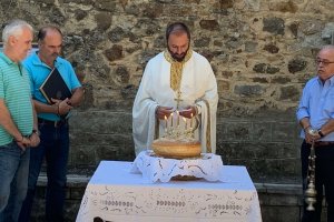 Όλες